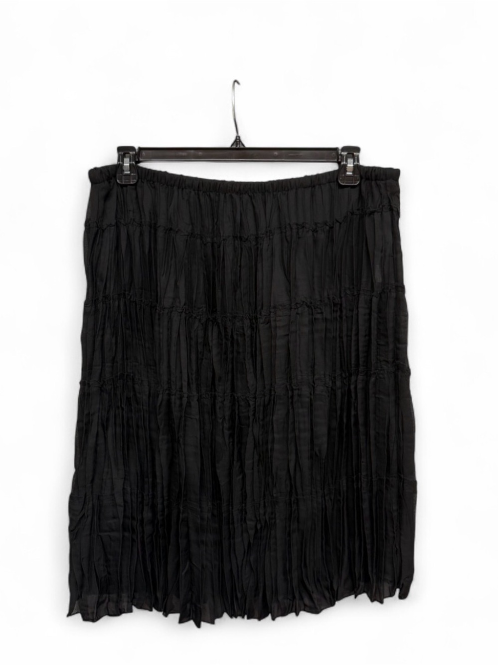 Sunny Leigh Woman Tiered Crinkle Midi Skirt Black Plus Size 1X